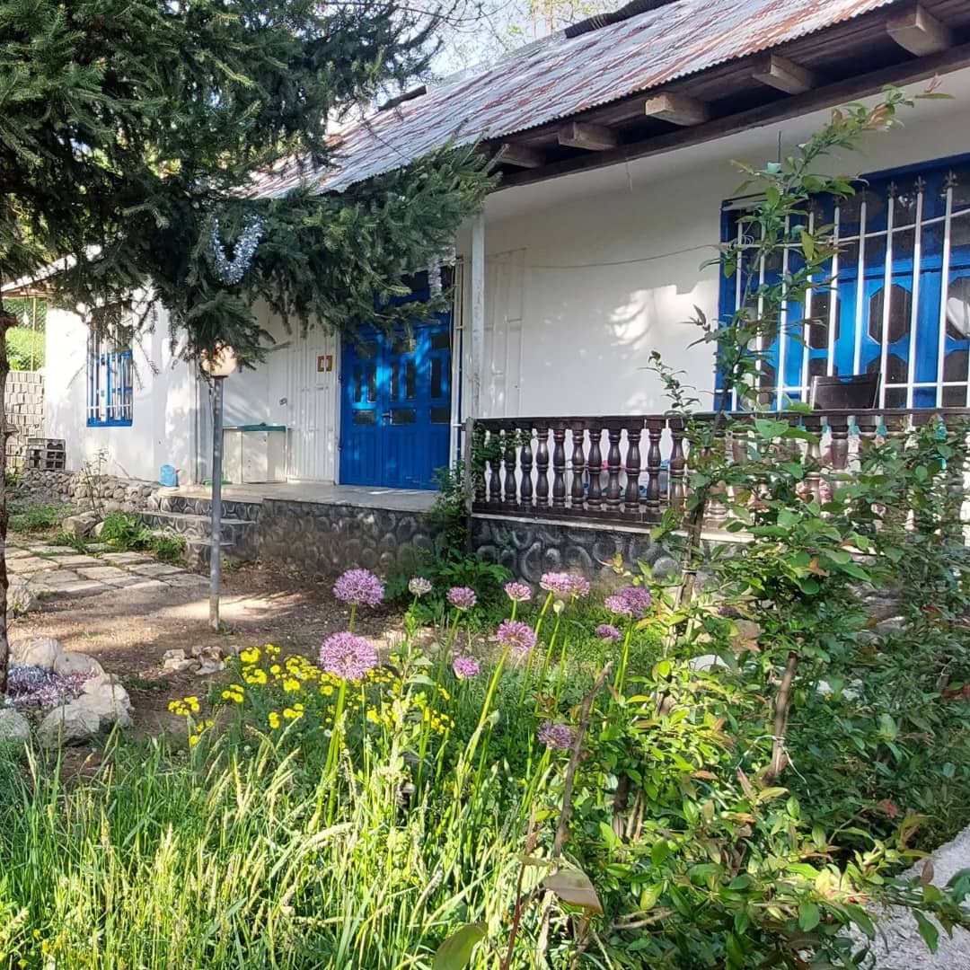 اجاره خانه جنگلی اِستوگا در سنگده پل سفید 