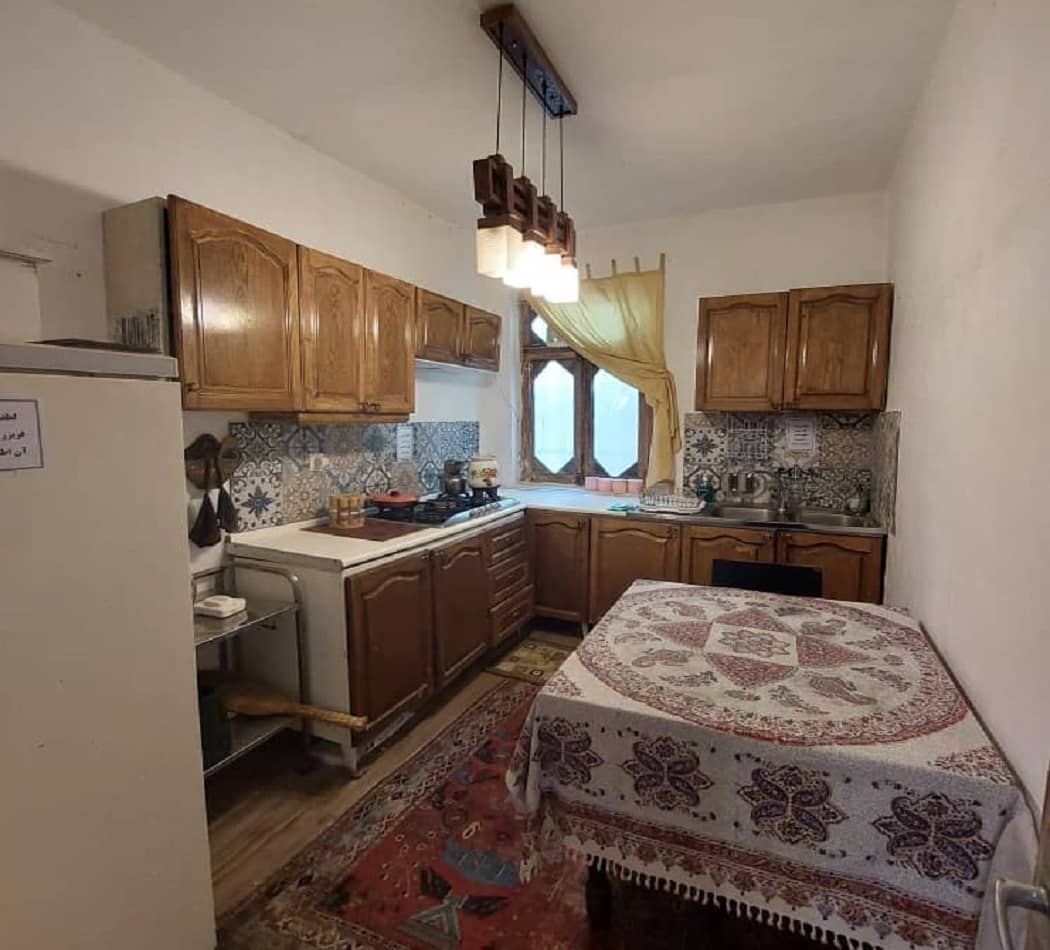 اجاره خانه جنگلی اِستوگا در سنگده پل سفید 