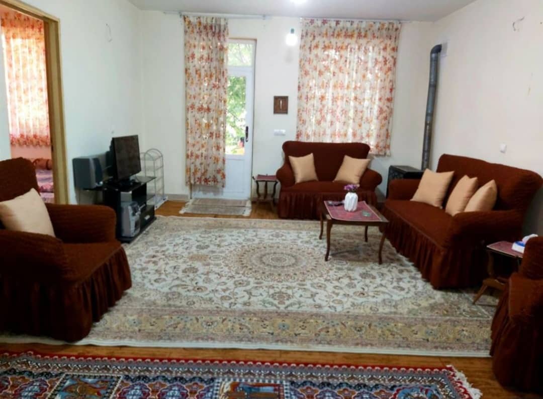 اجاره خانه باغ در روستای آرموت - طالقان