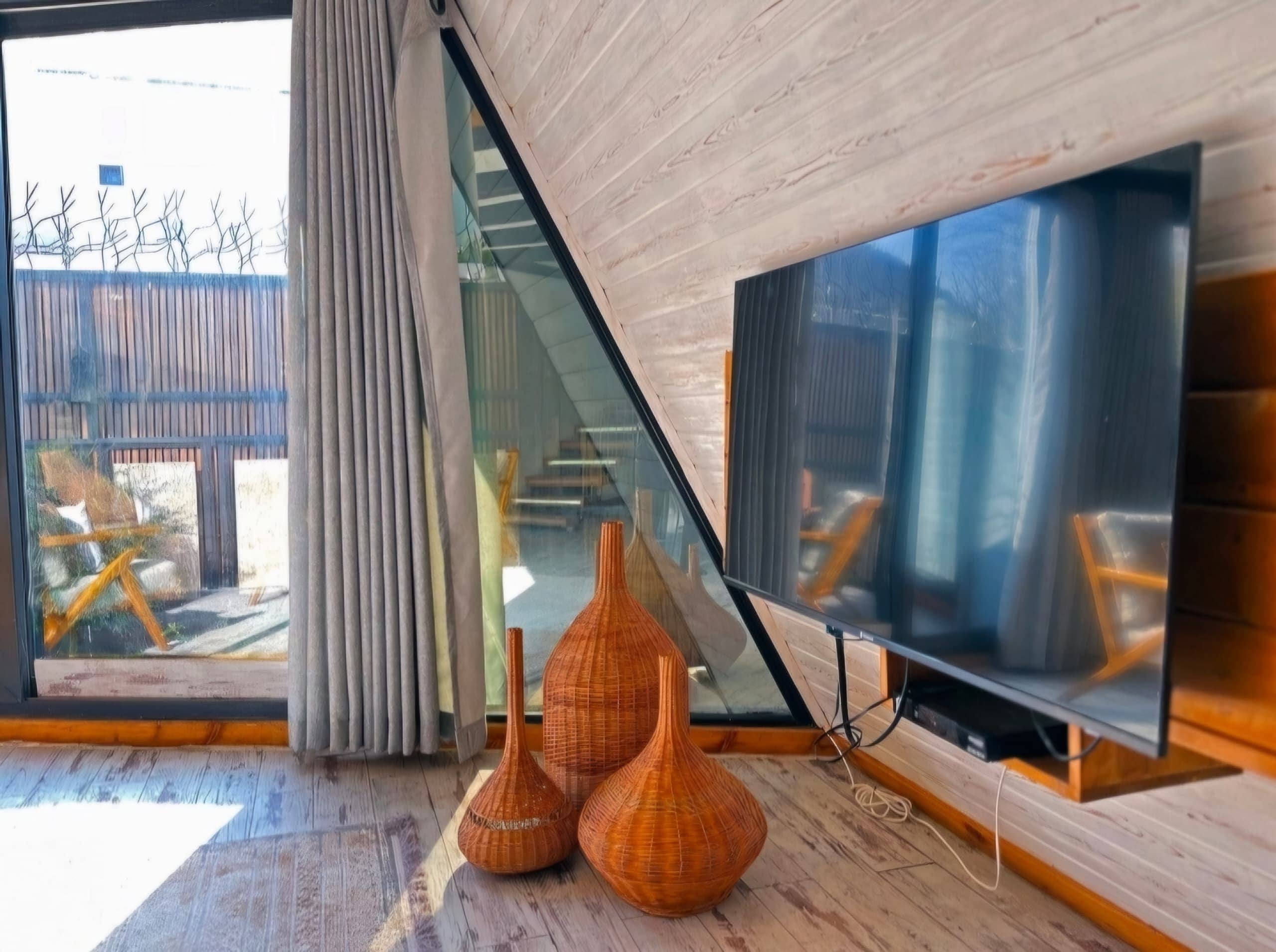 اجاره ویلا با استخر روباز آب گرم در هچیرود - آرامش