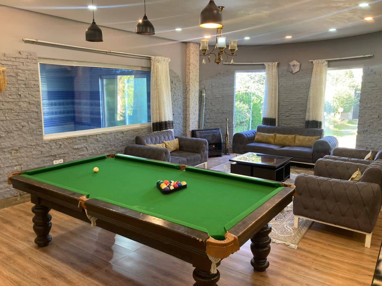 اجاره ویلا ساحلی با استخر آبگرم - ایلیا