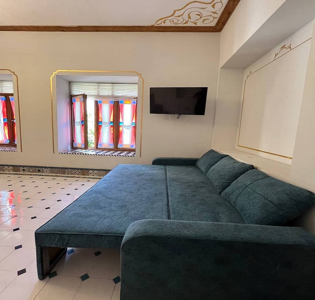 اجاره اتاق بوم گردی مرکز شهر شیراز - شاه نشین