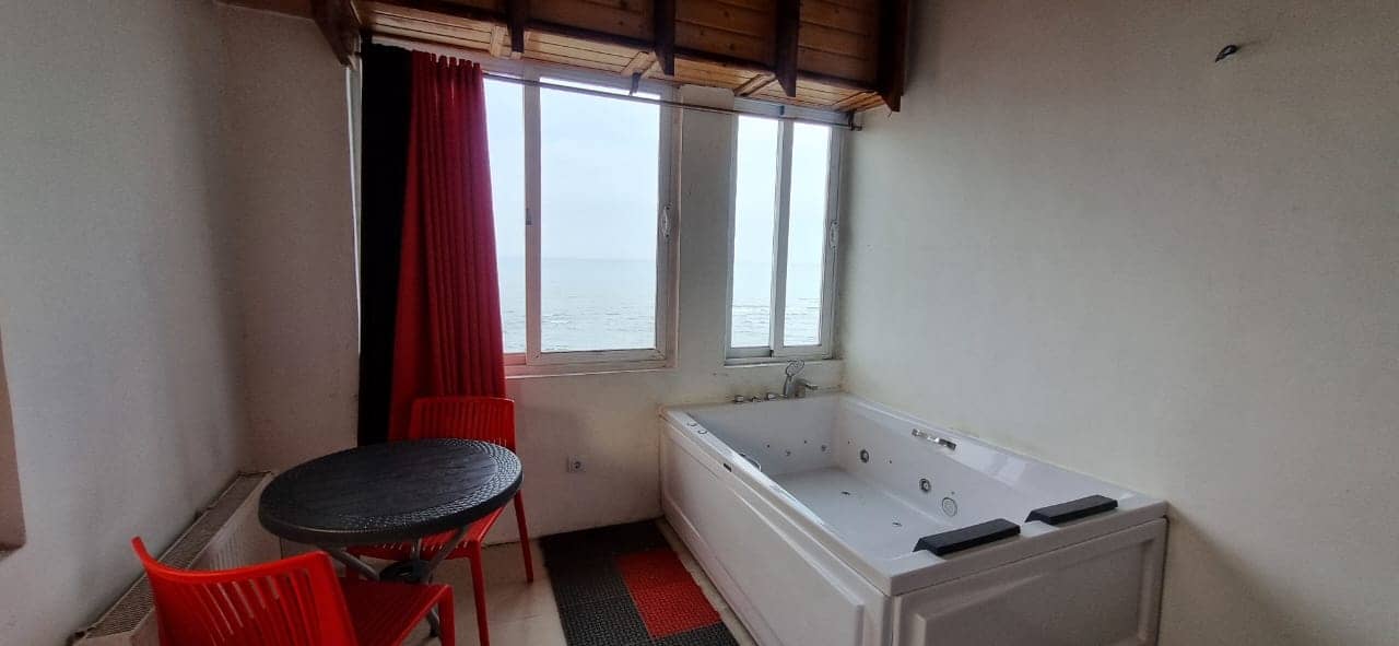 اجاره اپارتمان مبله ساحلی در نشتارود - جکوزی دار