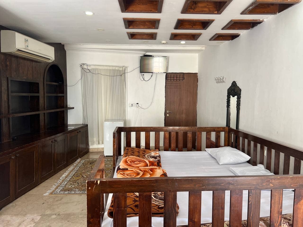 اجاره اتاق بومگردی ساحلی در بوشهر - فیروزه 1