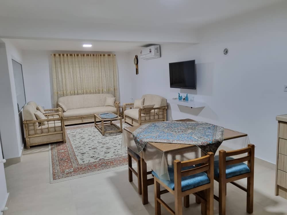 اجاره ویلا با استخرآبگرم در بندر انزلی