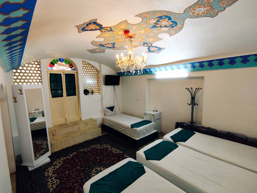 اجاره اتاق بومگردی چهار تخته مستر در کاشان - 106