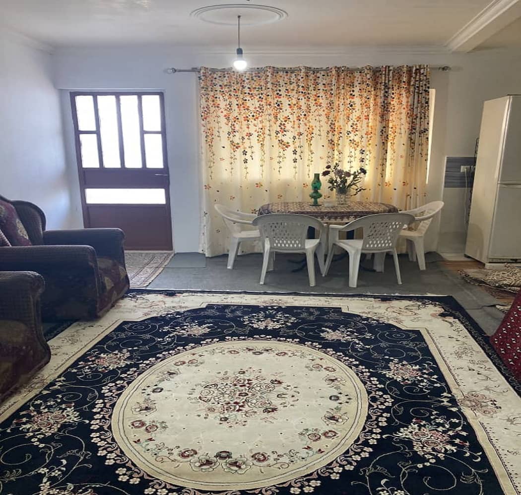 اجاره منزل ویلایی یک خواب در خیابان سنگچال فیلبند - همکف