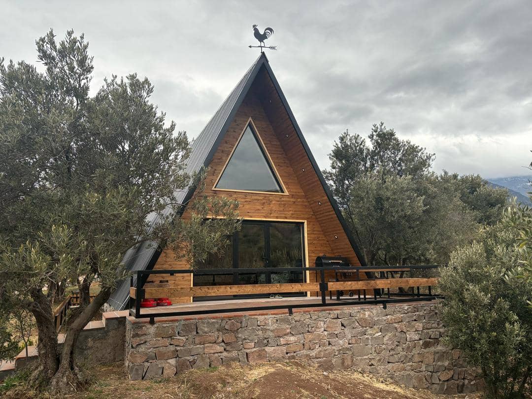 اجاره کلبه سوئیسی دوبلکس در منجیل - گیلان