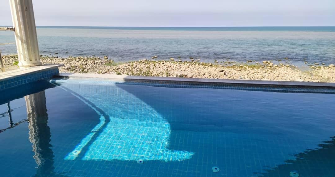اجاره ویلا ساحلی  با استخر روباز در فرهنگ رامسر