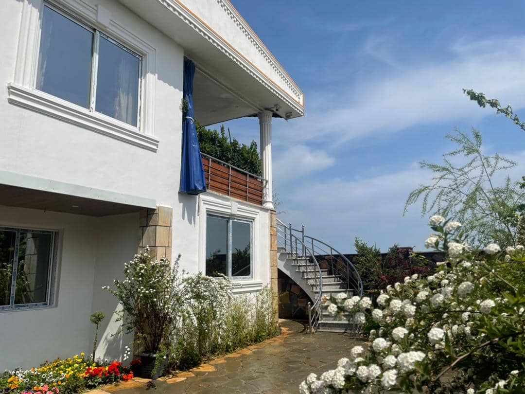 اجاره ویلا ساحلی  با استخر روباز در فرهنگ رامسر