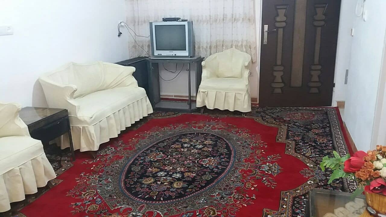اجاره سوئیت آپارتمان مبله در آزادگان همدان 