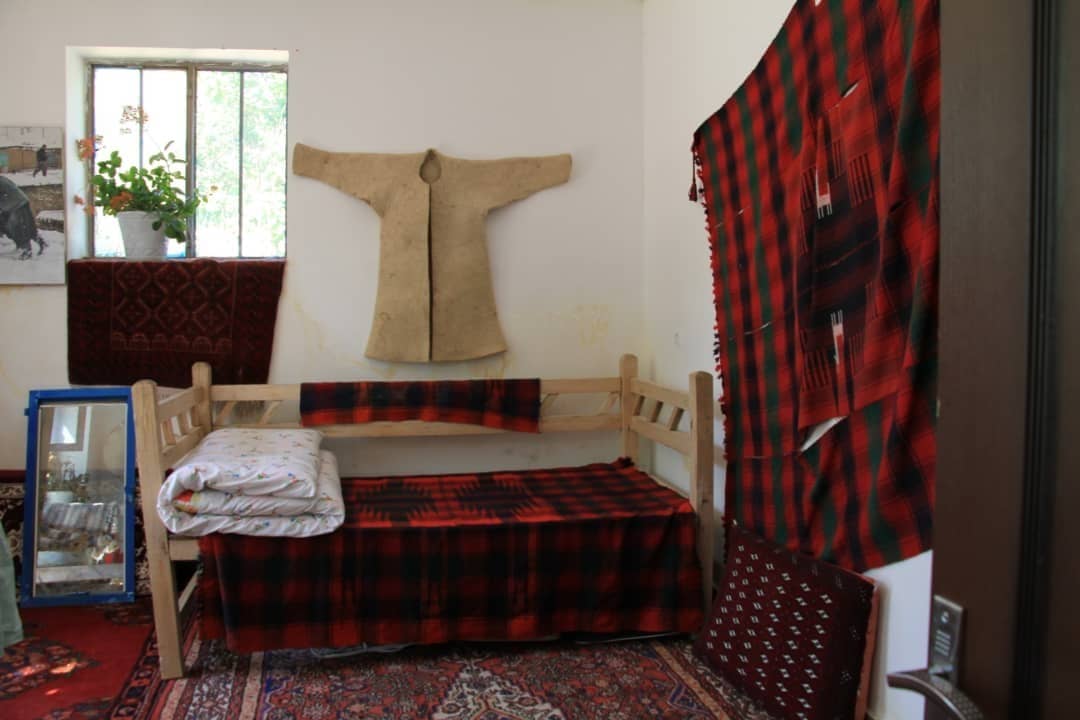 اجاره اقامتگاه بومگردی سنتی در کانی کچکنیه روانسر - 1