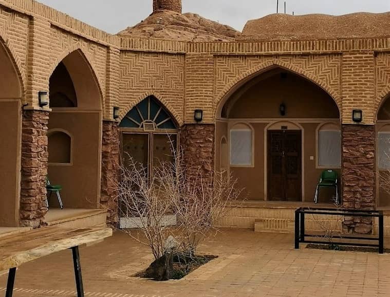 اجاره اتاق سنتی در انارک نائین - 16