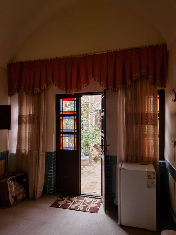 اجاره اتاق سنتی در فهادان یزد  - اتاق 4