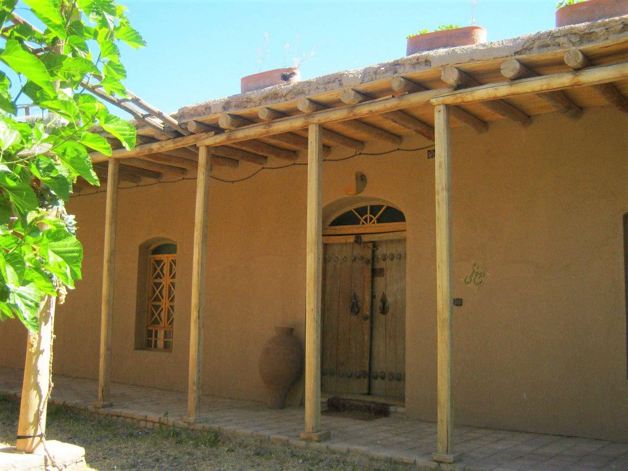 اجاره اتاق سنتی در حمیدآباد نیشابور