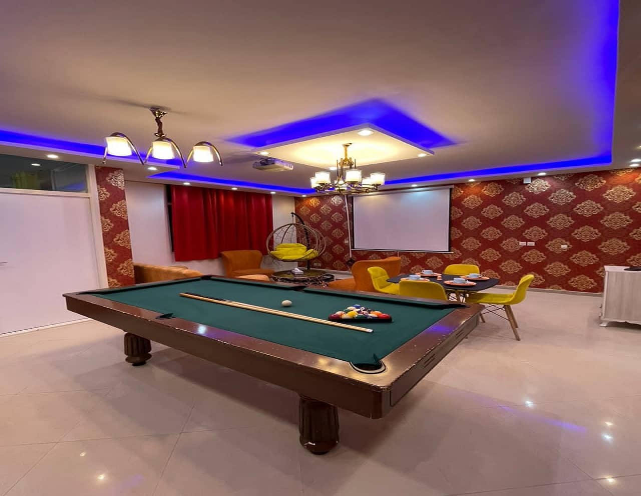 اجاره آپارتمان مبله در اقدسیه طبقه دوم - شمال تهران