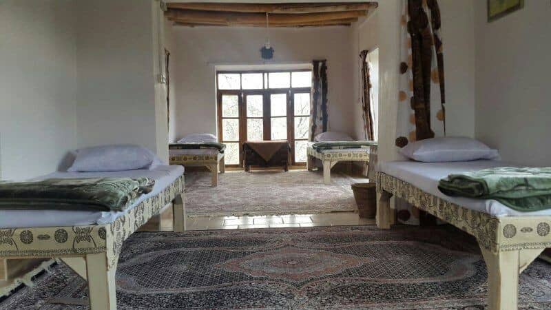 اجاره اتاق سنتی در ساحلی قمصر - رازیانه 