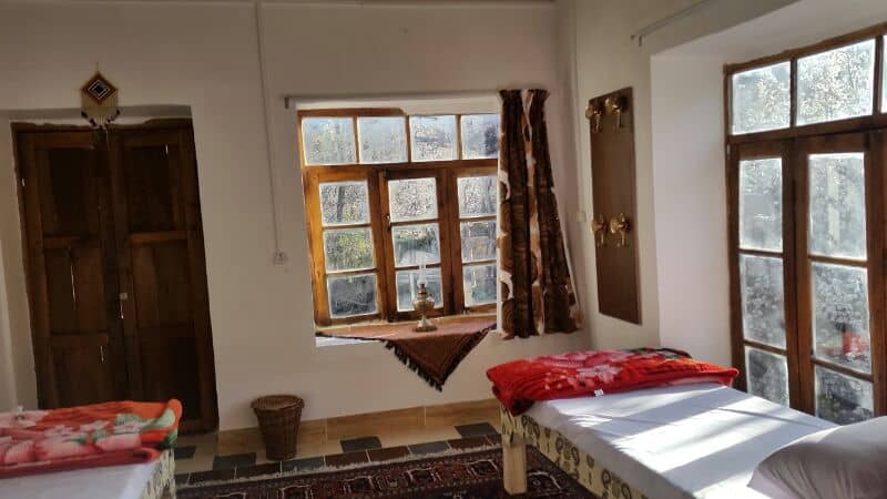 اجاره خانه سنتی در ساحلی قمصر - بابونه 