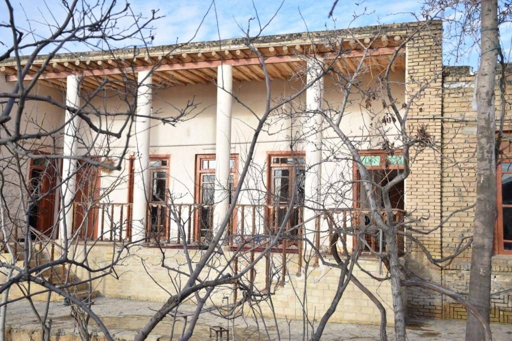 اجاره اقامتگاه سنتی در زیارت شیروان