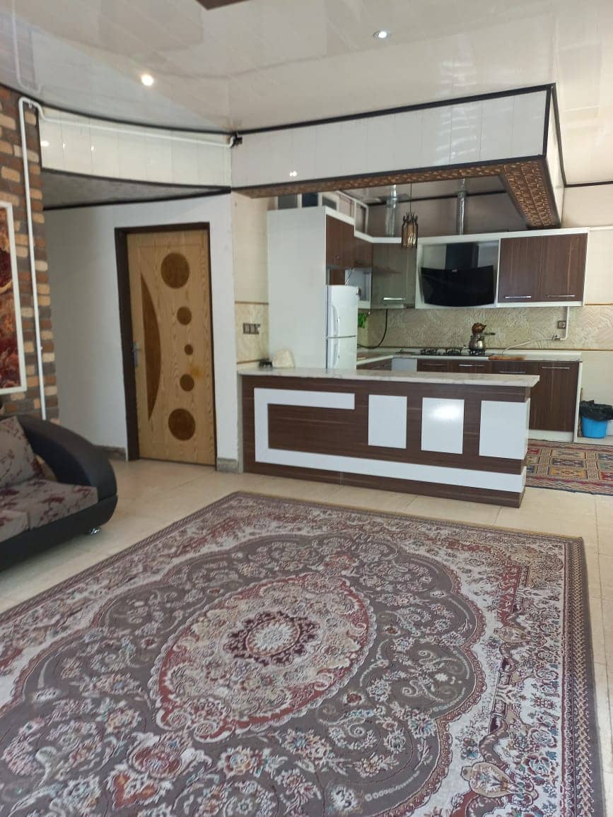 اجاره ویلا استخردار در محله اردال باغ بهادران 