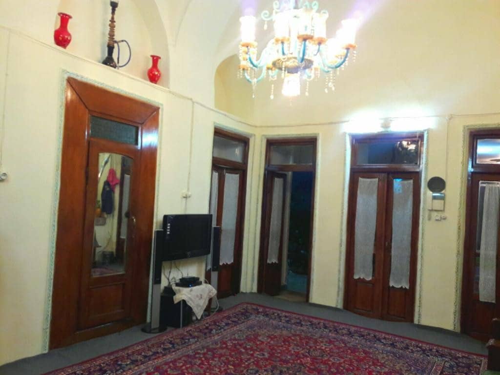 اجاره سوئیت سنتی در آتشگاه اصفهان - 6دری