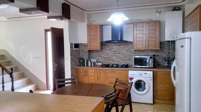 اجاره ویلا استخر داردرفومن 