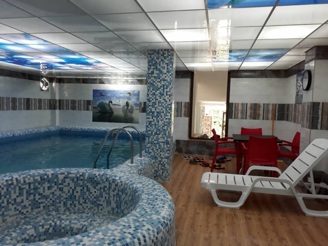 اجاره ویلا با استخر سرپوشیده در بهارستان رامسر