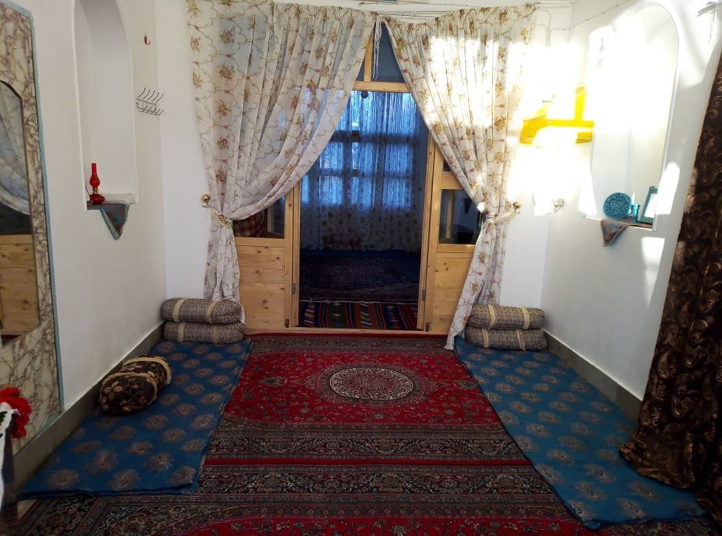 اجاره بومگردی سنتی در ماهان کرمان -اتاق 4