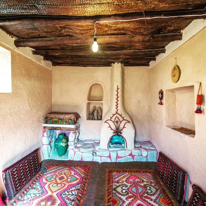 اجاره اتاق بومگردی در بیشاپور - اتاق گل عنبر