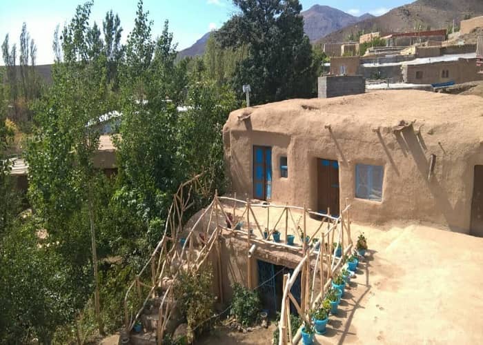 اجاره اتاق سنتی در روستا جنگل ابر شاهرود