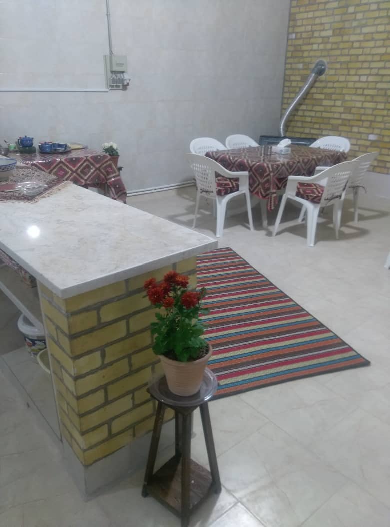 اجاره اقامتگاه بومگردی در مهدی آباد مهریز -  اتاق1
