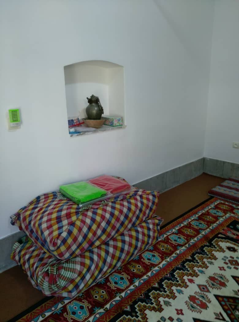 اجاره استراحتگاه بومگردی مهدی آباد مهریز -  اتاق4
