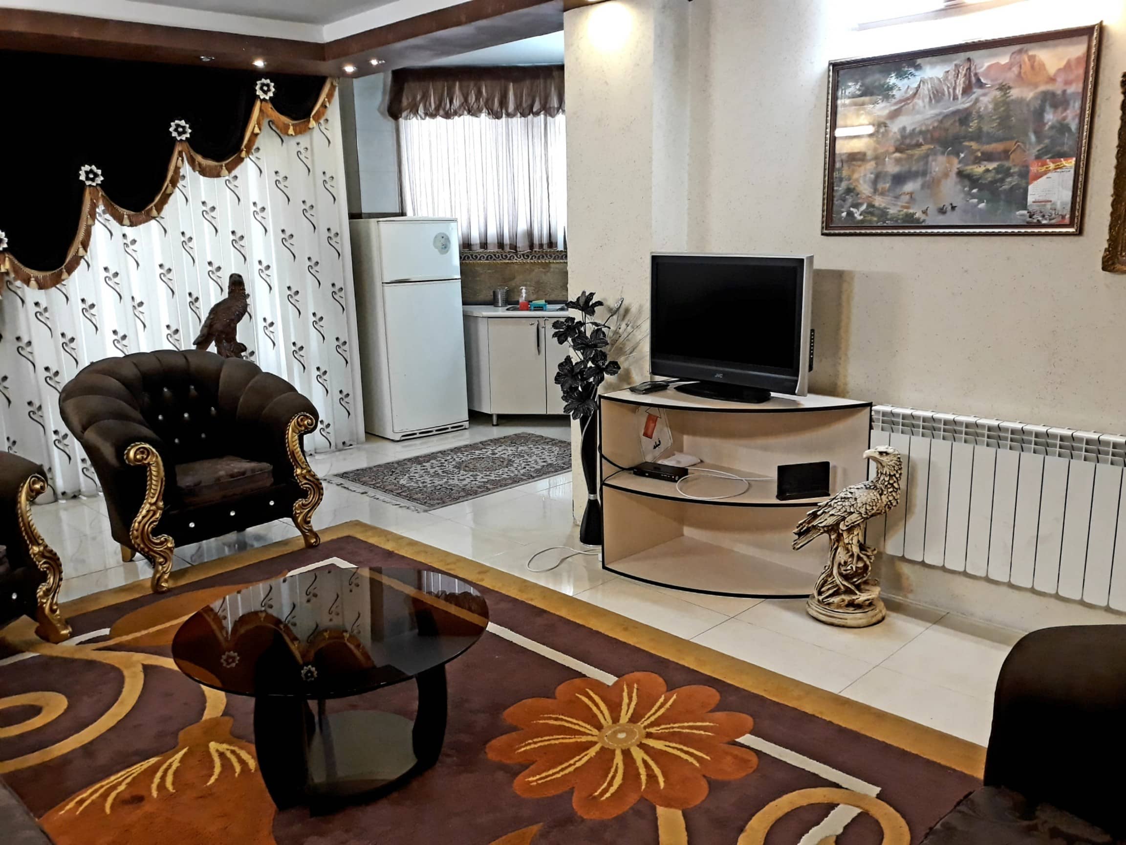 اجاره آپارتمان مبله اجاره ای در چهار باغ اصفهان 