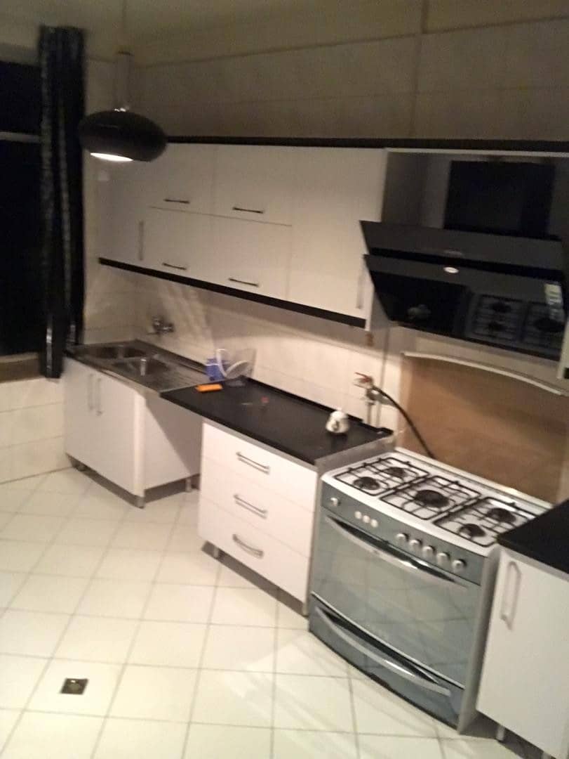 اجاره آپارتمان مبله دوخوابه در امیر آباد تهران - طبقه ی دوم 180 متری