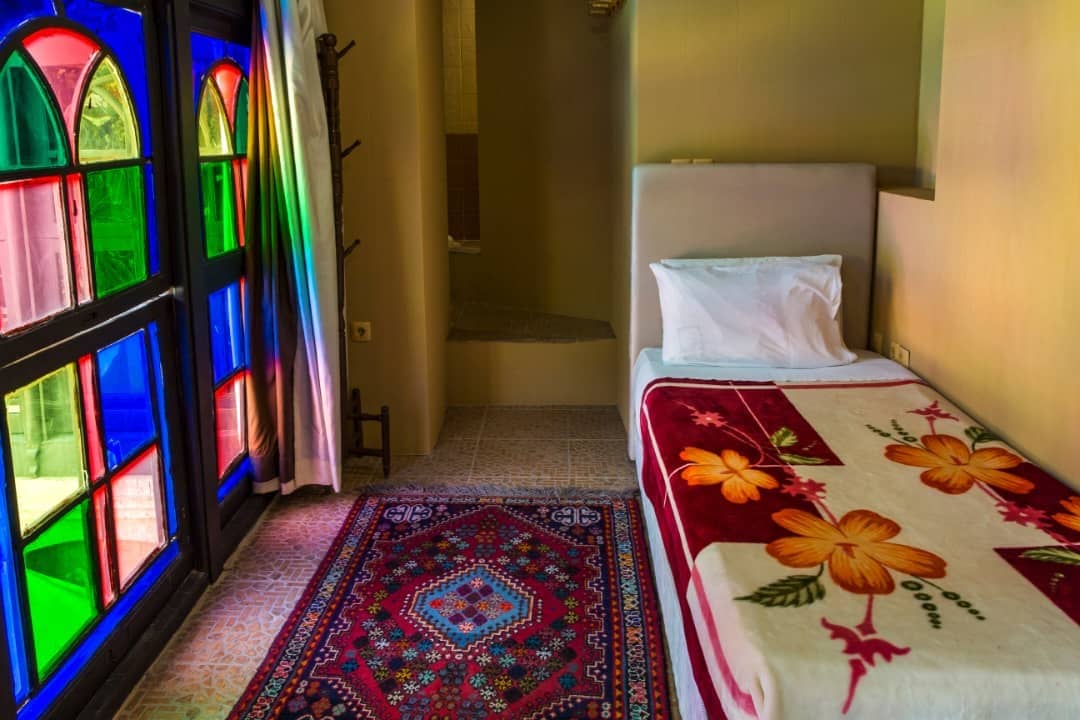 اجاره هتل آپارتمان سنتی در شیراز-9