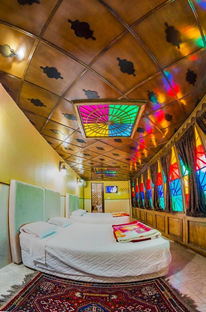 اجاره هتل ارزان در شیراز-409