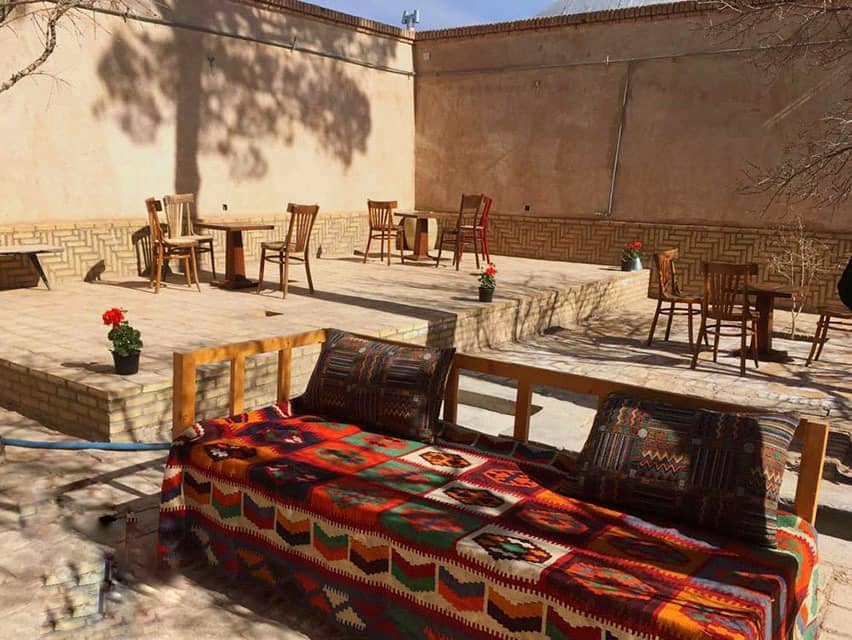 اجاره اتاق سنتی در حسین آباد نایین - کنجی