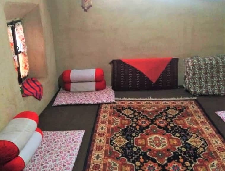 اجاره اتاق سنتی در روستای سرکت ساری - تش خانه