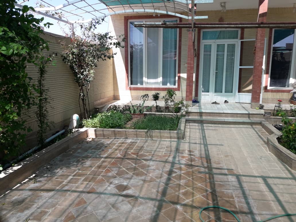 اجاره منزل ویلایی مبله نزدیک به اماکن زیارتی در شهدا طبس