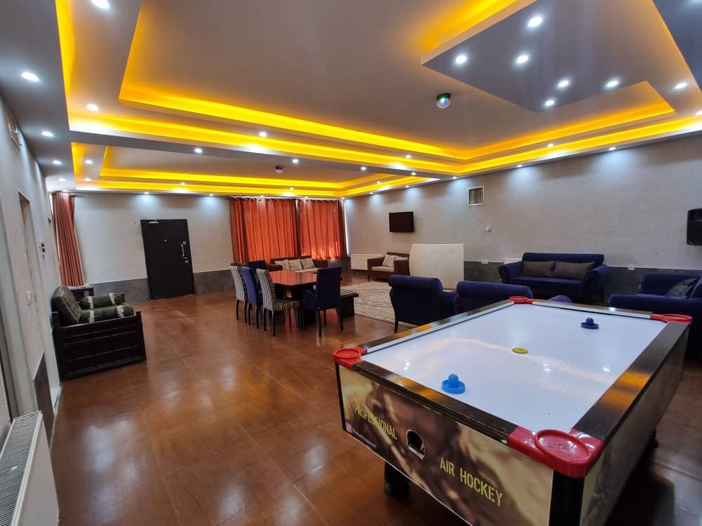 اجاره ویلا با استخرسرپوشیده آبگرم در ماهدشت