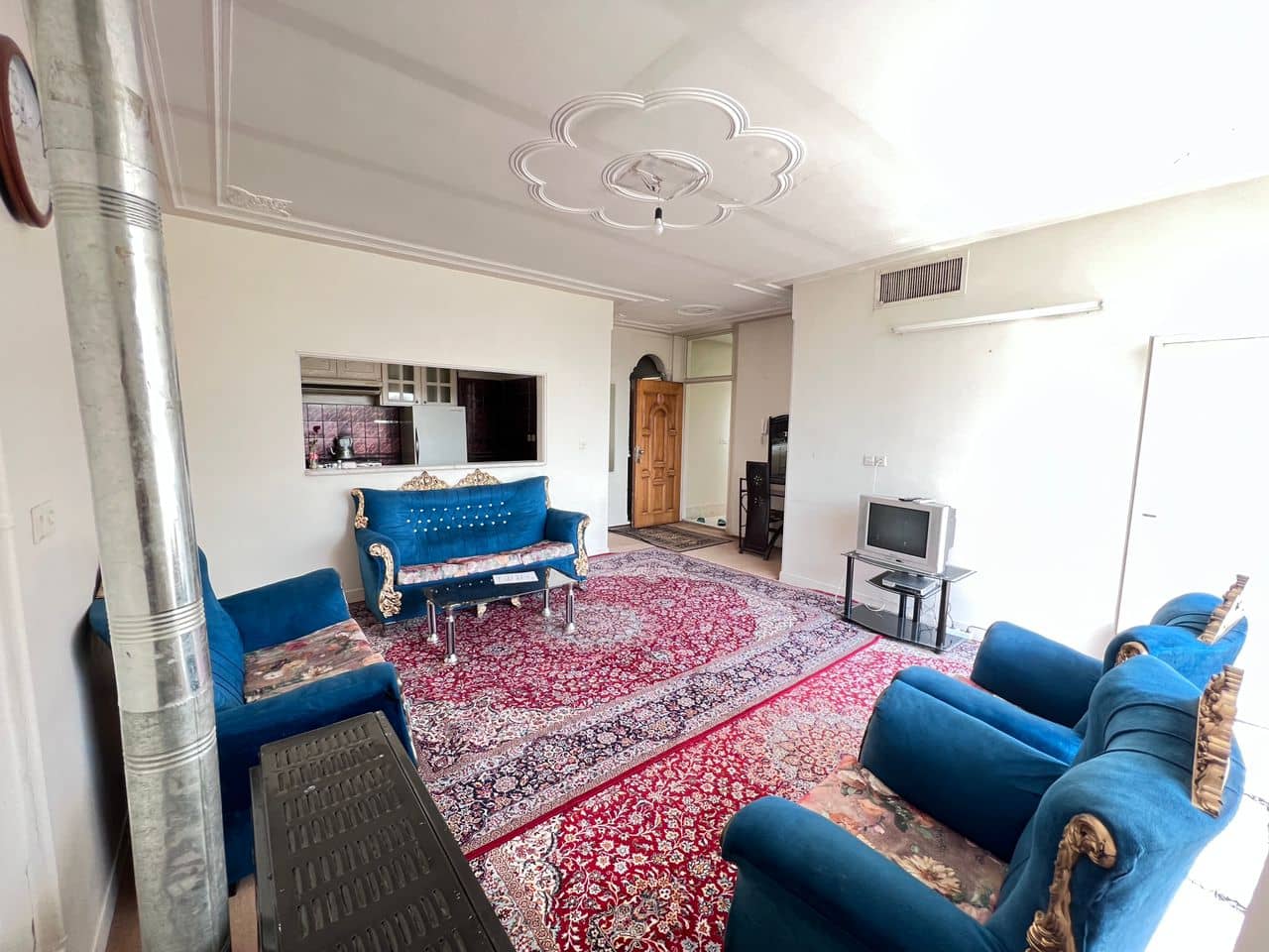 منزل مبله در خیابان کاشانی اصفهان - طبقه دوم