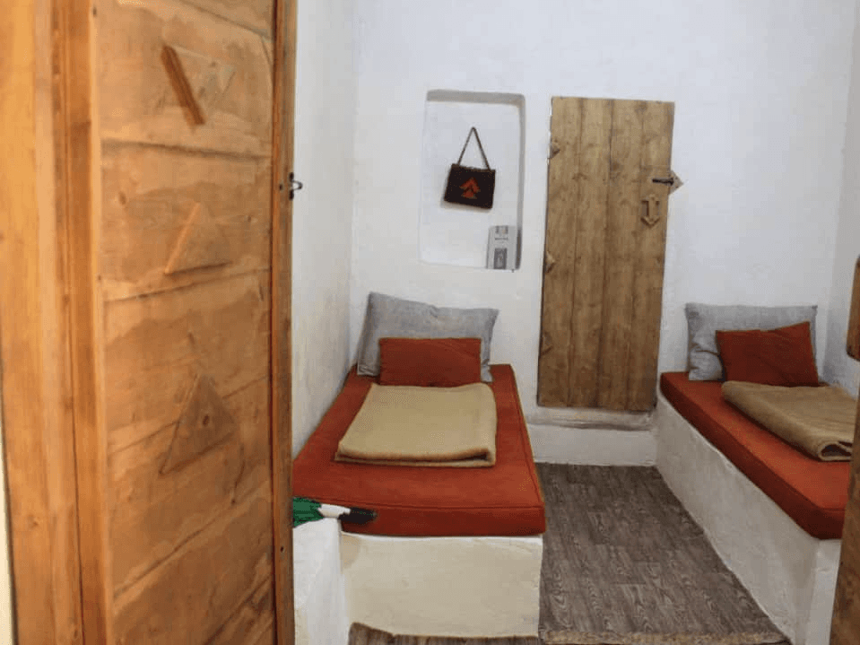 اجاره اتاق دوتخت ساحلی در هرمز - رابعه عدویی اتاق رابعه عدویی 