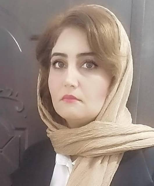 hostIntroImage-معصومه فرجی