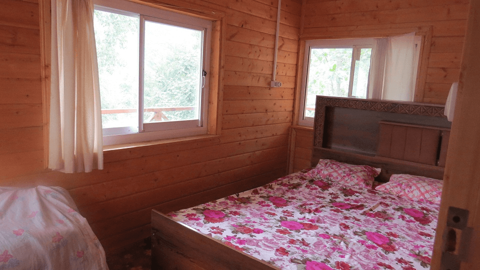 اجاره کلبه چوبی جنگلی جکوزی دار در نسا ماسال