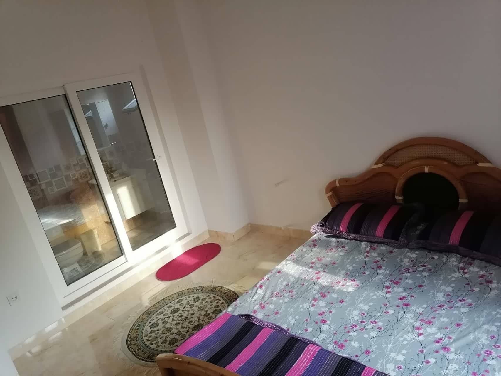 ویلا جنگلی دوخواب در روستای میانکی چالوس نما و حیاط 