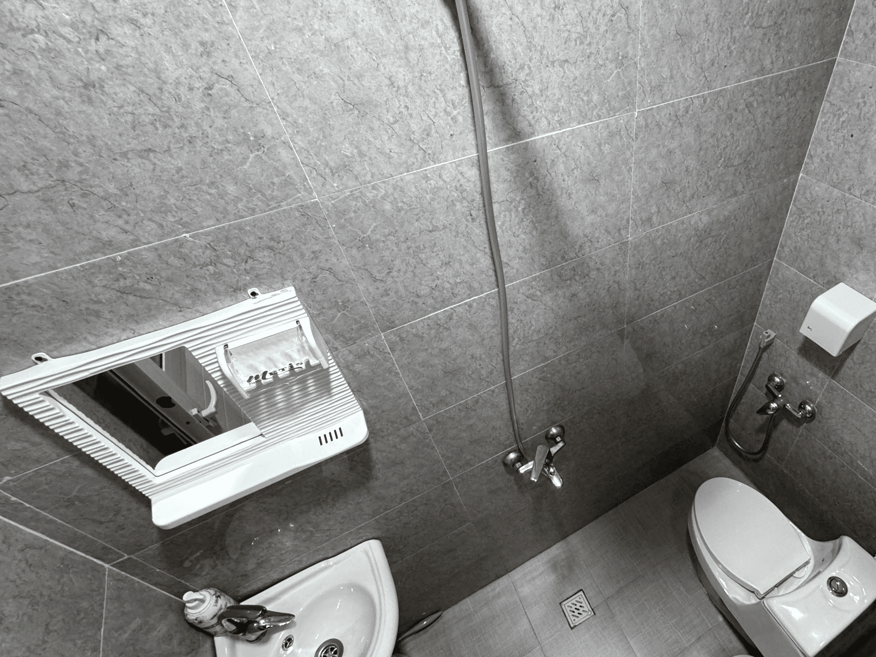 اجاره اتاق دو تخت در روستا جیجیان رمکان قشم - لور  اتاق لور 