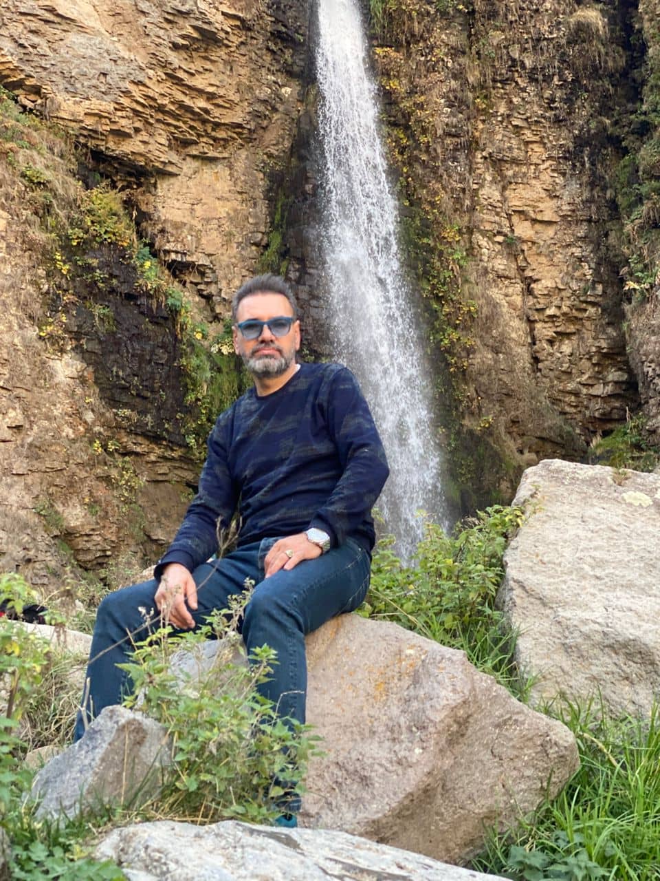 hostIntroImage-عظیم حبیب زاده جبه دار