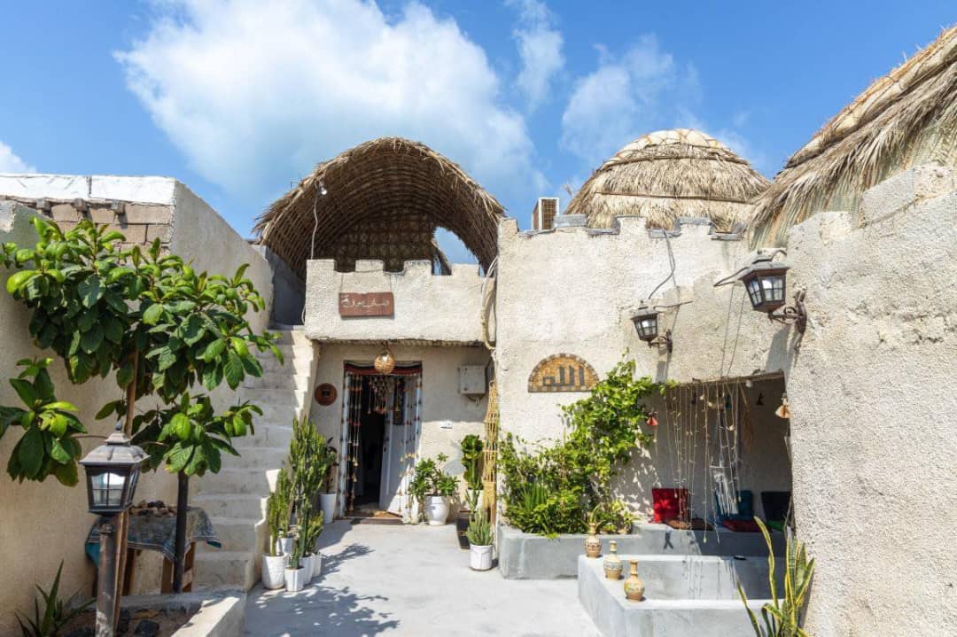 اجاره بومگردی ساحلی دوتخته در هرمز - بایزید بسطامی اتاق بایزید بسطامی 