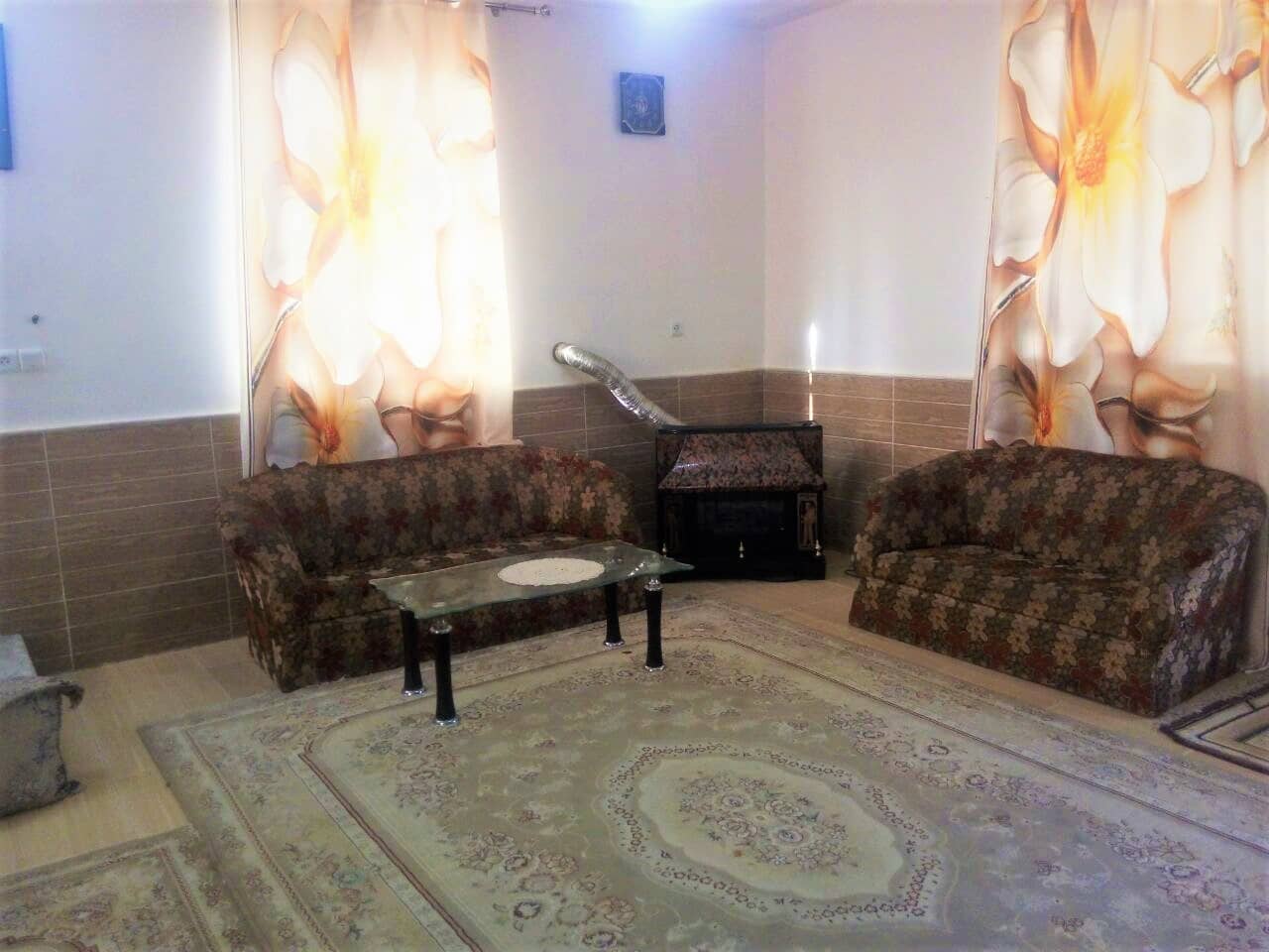 اجاره باغ ویلا در یولاق ساوه - مرکزی