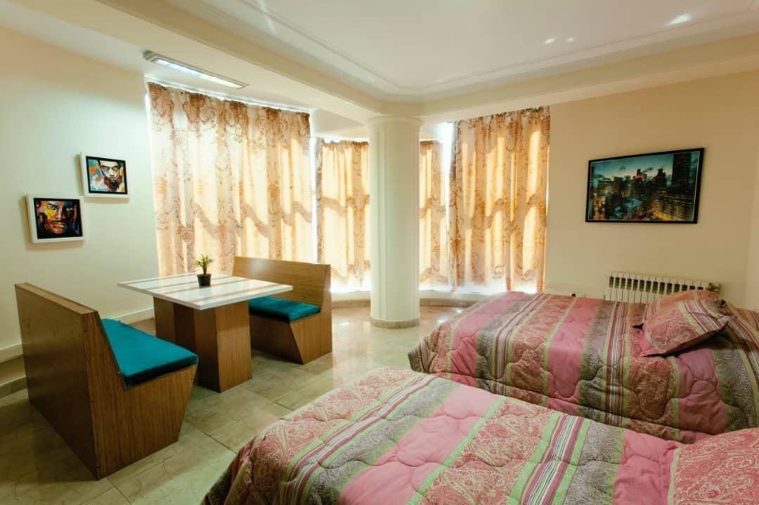 اجاره هتل آپارتمان سه خوابه9 تخته طبقه چهار در تبریز - واحد 3